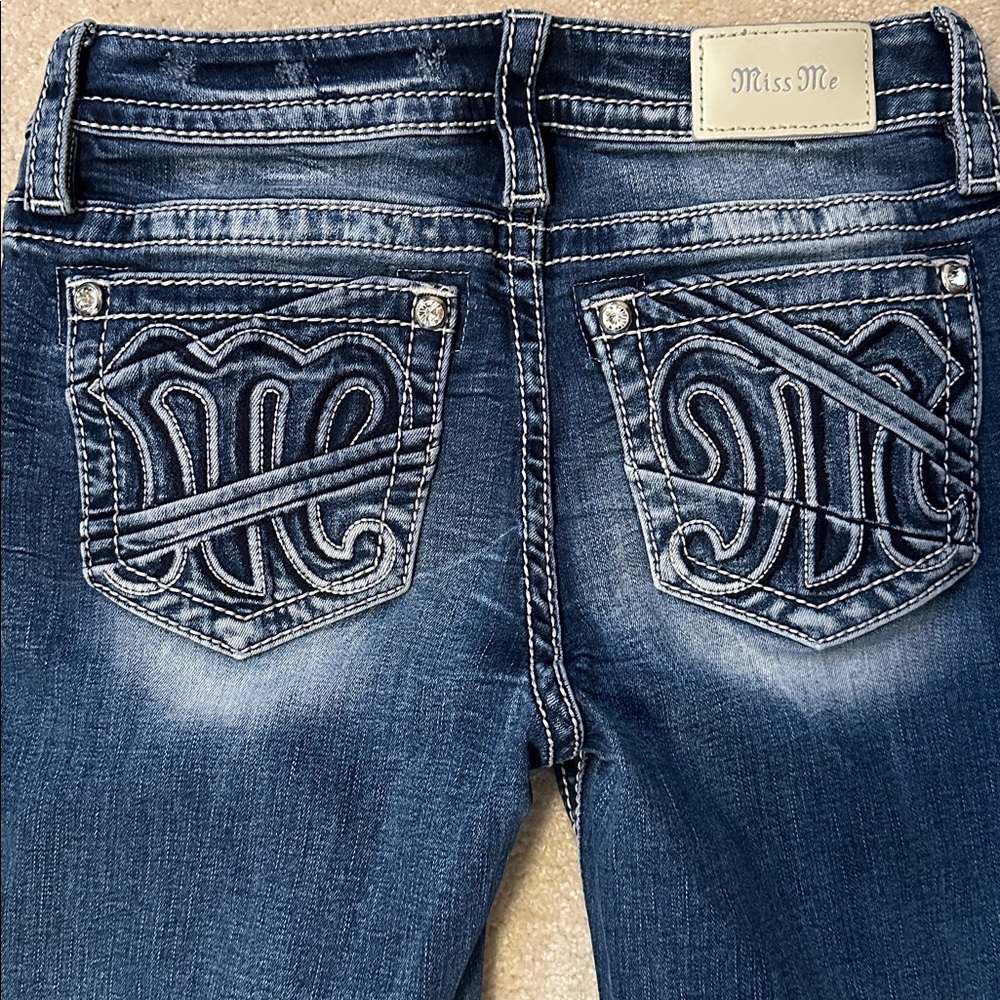 Miss Me Mid rise Boot cut jeans 26 X 32 - Picture 11 of 16